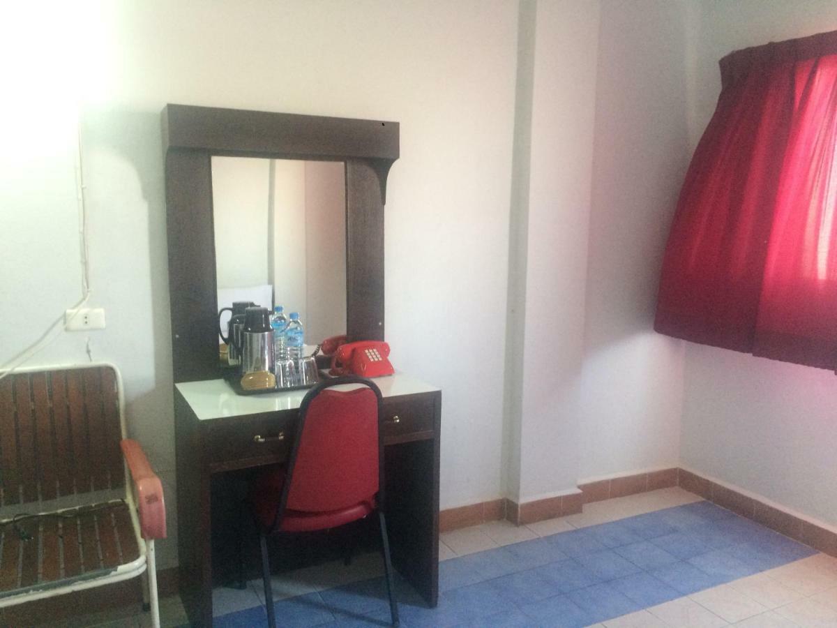 Thairungruang Hotel Σούρατ Τανί Εξωτερικό φωτογραφία