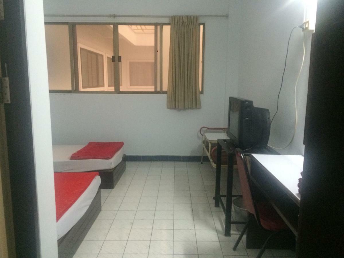 Thairungruang Hotel Σούρατ Τανί Εξωτερικό φωτογραφία