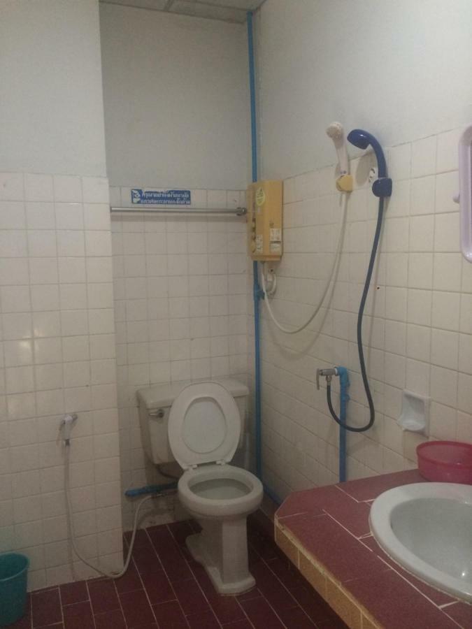 Thairungruang Hotel Σούρατ Τανί Εξωτερικό φωτογραφία